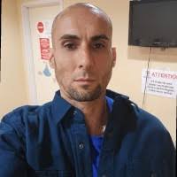 100+ perfiles de «Minassian»