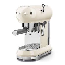 Maybe you would like to learn more about one of these? Buy Smeg Espresso Machine Cream Amara