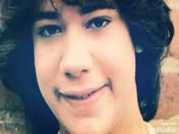 Queridos amigos, familiares y fans, con un dolor enorme en mi alma les. Ray Reyes Ex Menudo Youtube