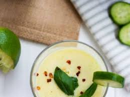 Soupe Froide A La Mangue Et Aux Concombres Recette Ptitchef Recette Mangue Recette Concombre