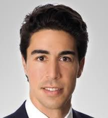 Scott Renick's Instagram, Twitter & Facebook