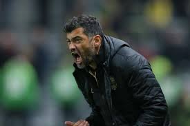 Conceição, mihajlović e marcolin festeggiano la vittoria della lazio nella supercoppa italiana. Video O Bate Boca Entre Sergio Conceicao E O Treinador Do Toulouse Visao De Mercado