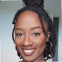 Elissa Thomas's Instagram, Twitter & Facebook