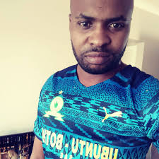 Chilean coach Jorge Acuna explains why Marcelo Allende is overlooked by the  national team 👇🏻 "It is complicated for (Marcelo) Allende. What happens  is that here they don't know anything about Sundowns,