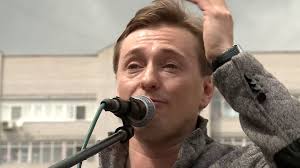 андрей дементьев стихи никогда ни о чём не жалейте Bezrukov Stihi Shedevr Sergey Bezrukov Sergey Bezrukov 2016 Poeziya Stihotvorenie Znamenitosti