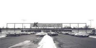 The Berlin Nj K Mart In The 60 S Sadly It Hasn T Changed Much Pictures Street Scenes Discount Stores