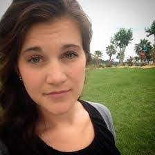 Anna Mcentee's Instagram, Twitter & Facebook