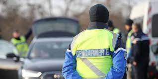 En peu de temps, les militaires de la communauté de brigades de saint savin ont traité plusieurs procédures de détention de produits stupéfiants après avoir constaté la contrôle des deux roues sur les axes girondins. Lot Et Garonne Une Gendarme Decede Lors D Un Controle Routier Le Point