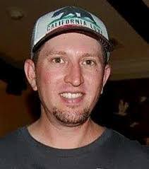 Kelli Hebert's Instagram, Twitter & Facebook