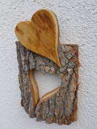 Ich Verkaufe Hier Ein Gesagtes Herz Aus Eiche Das Obere Herz Ist An Das Untere Mit Einer Schraube Bzw Nagel Befestigt Worde Holz Herz Kunst Auf Holz Diy Holz