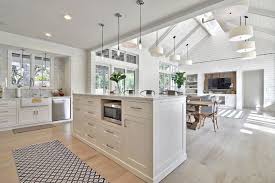 8 Amazing Floor To Ceiling Windows Ideas In Modern Dwellings Modern Farmhouse Kitchens Farmhouse Style Kitchen Modern Farmhouse Interiors