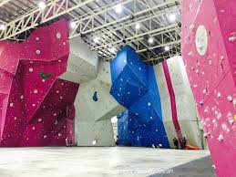 Gear for rock climbers vs. Putrajaya Challenge Park Free Sporting Fun For Children Kualalumpurkids