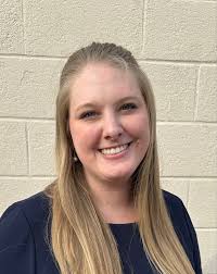 Jennifer Ratliff's Instagram, Twitter & Facebook