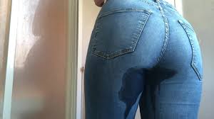 Swedish girl pee jeans - video 2 - ThisVid.com
