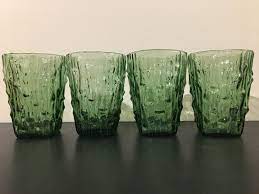 Vintage Avocado Green Glass Lava Drip Juice Glasses Set Of 4 Etsy Juice Glasses Green Glass Avocado Green