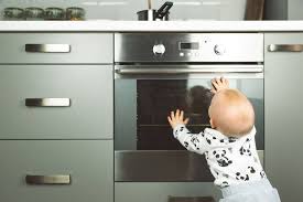 Deswegen ist es wichtig, dass es in der wohnung oder im haus in. Wohnung Kindersicher Machen Tipps Und Tricks