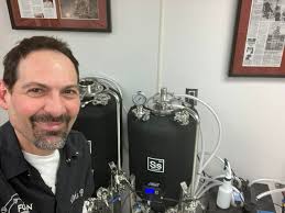 I wasn't expecting to make beer for chemical engineering' 🍺 For  #BeerDayBritain, we're spotlighting our Department of Engineering Science,  University of Oxford students brewing beer as part of their Introduction to  Chemical