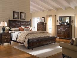 Bank vorm bett e11d11 bank vor dem bett steve mason. Schlafzimmer Bank Bietet Dem Schlafzimmer Mehr Bequemlichkeit An