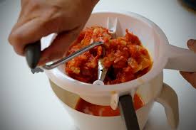 I cassoni romagnoli sono delle tasche di impasto farcite con pomodoro e mozzarella, ecco la ricetta per ottenere un risultato fragrante. Pappa Al Pomodoro E Cocktail Al Basilico Ricetta Di Mangiare Da Dio