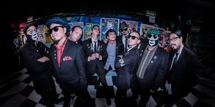 Salón Victoria with Out Of Control Army