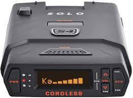 The solo s4 retains the feature set and performance of its predecessor. Amazon Com Escort Solo S4 Radar Detector Cordless Escort Live Crowd Sourcing Extreme Range False Alert Filter Oled Display