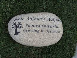 Personalized Memorial Stone Tree Of Life Memorial 10 11 Inch Memorial Garden Stone Marker L Personalized Memorial Stones Memorial Garden Stones Memorial Stones