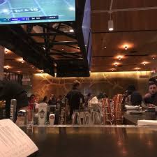 Find out which restaurants have closed in the boston area, as well as which new restaurants have opened. Photos At Earls Kitchen Bar American Restaurant In Mystic River