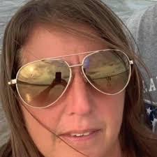 Michele Coddington's Instagram, Twitter & Facebook