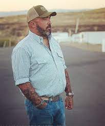 We love aaron lewis' music and were so looking forward to this concert. Pin On Aaron Lewis Man Of My Dreams