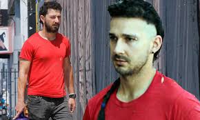 Have you got a rat tail haircut? Shia Labeouf Adds To His Mohawk Hairstyle As He Gets The Sides Of His Head Shaved Daily Mail Online