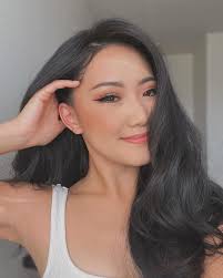 In need of another Thai Photoshoot. . . #hmong 📸: Xeng Vang