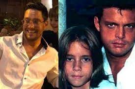 La pareja mantuvo una relación en 1995 mientras basteri estudiaba cine en los ángeles. Que Es De La Vida De Sergio Basteri El Hermano Menor De Luis Miguel
