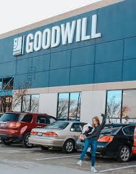 Vsco Abbyviktoria Thrift Shop Goodwill Goodwill Shopping Thrifting Thrift Shopping