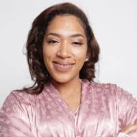 Terri Whitlock's Instagram, Twitter & Facebook