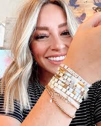 Toni Biggins's Instagram, Twitter & Facebook