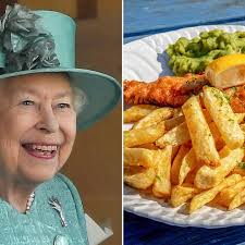 The Queen's posh fish and chips recipe revealed by ex-royal chef Darren  McGrady