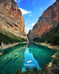 Below you'll find a list of very cool mounts that either have a 100 percent drop rate, simply require you to mess around some of world of warcraft's older zones, or mounts that cost just a modest. Visit Catalonia On Twitter Wow Mont Rebei Gorge In Lleida Is Perfect For Climbers Adventure Seekers