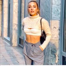 This vintage knitwear basic now comes in fun colors and embellishments, and in belted, oversized and cropped proportions. Zara Sweaters Zara Cable Knit Arm Warmer Nwt Poshmark