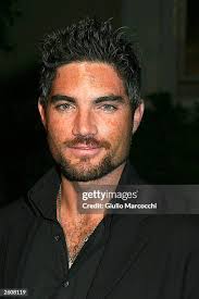 4,882 Victor Gonzalez Photos & High Res Pictures