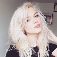 Blonde hair blends well with pale skin and doesn't need to be taken care of. 25 Best Ideas About Toner For Blonde Hair On Pinterest Toning Blonde Hair Pearl Blon White Blonde Hair Pale Skin Pale Skin Hair Color Blonde Hair Pale Skin