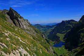 Located on the border of austria and germany. Von Der Ebenalp Uber Den Schafler Zum Seealpsee Wanderung Outdooractive Com