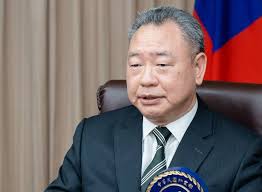 Enoch Wu loses Taipeis duel of hunks to Chiang Kai-sheks great grandson