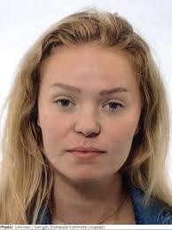 Paula Bergstrom's Instagram, Twitter & Facebook