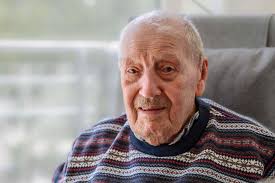 Leif Nilsen (99) gløymer ikkje dagen for 77 år sidan