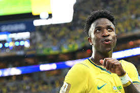 Vini Jr. iguala Mbappé em gols, mas segue atrás na artilharia da Copa; entenda o motivo