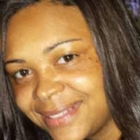 Dominique Leon's Instagram, Twitter & Facebook