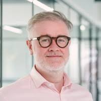 80+ "Pete Main" profiles