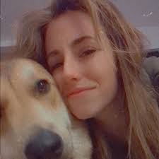 Rebecca Lefevre's Instagram, Twitter & Facebook