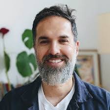 David Negus's Instagram, Twitter & Facebook