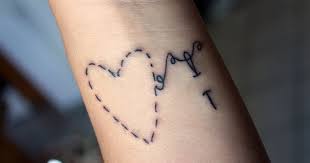 From machine tattoos to stick and pokes, new and ancient forms of tattooing can be found just. Needle And Thread Heart Tattoo Tattoo Patterns Tattoo Design Http Tattoodesignjaylon Blogspot Com Tattoos At Repinned Net